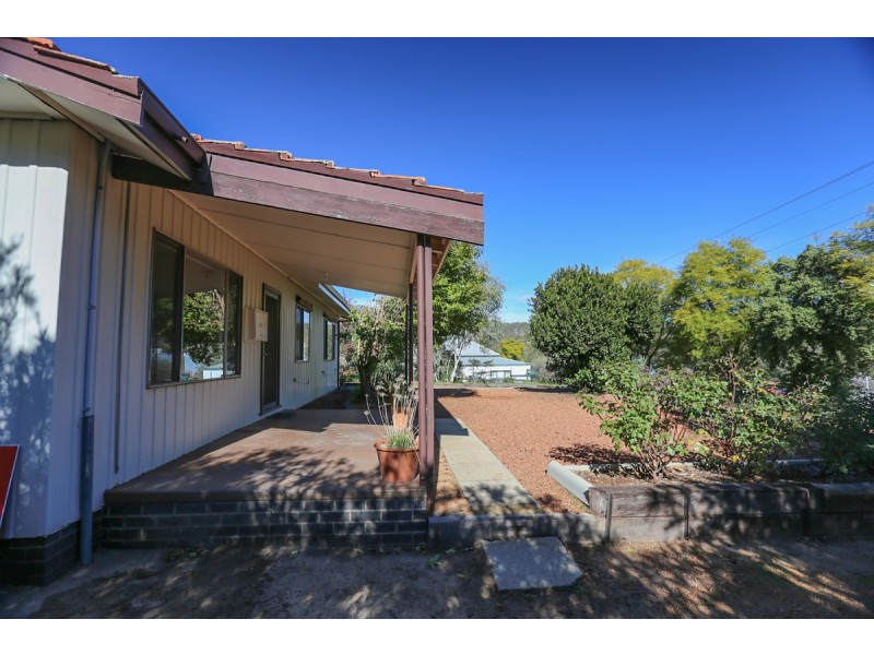 18 Telegraph Road, Toodyay WA 6566