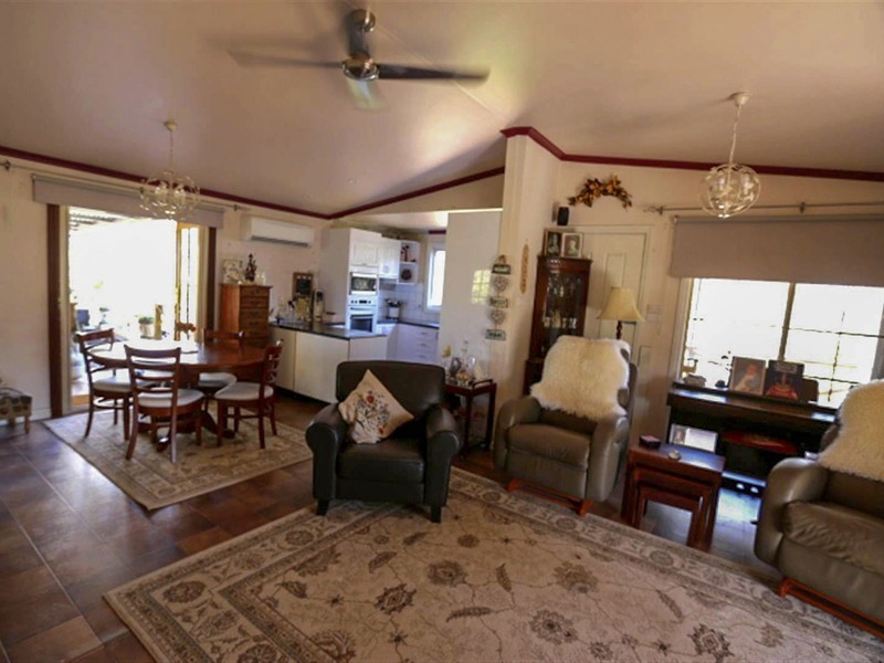 4 Ridley Circle, West Toodyay, Toodyay WA 6566