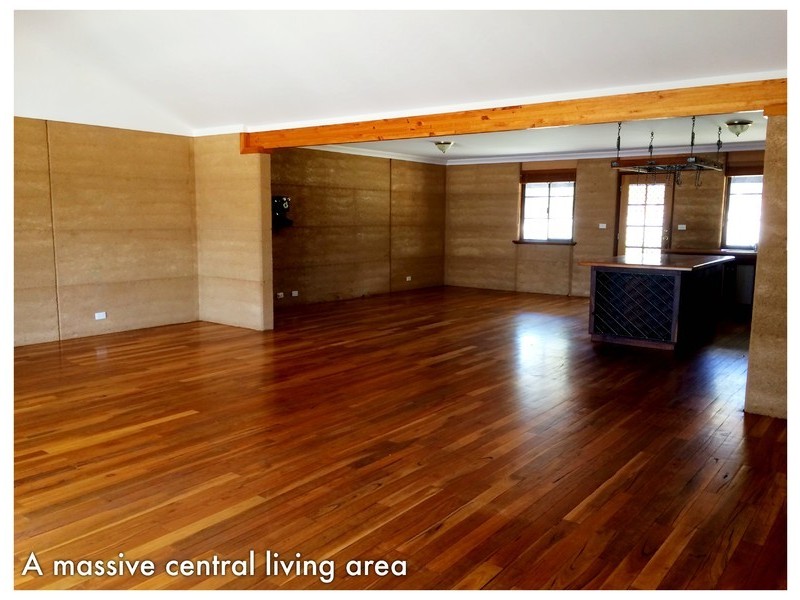 28 River Road, Toodyay WA 6566