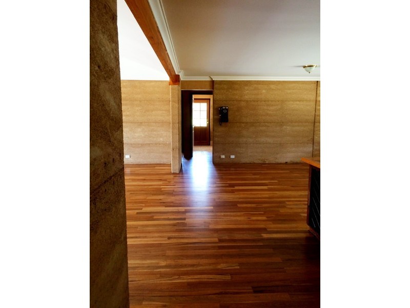 28 River Road, Toodyay WA 6566