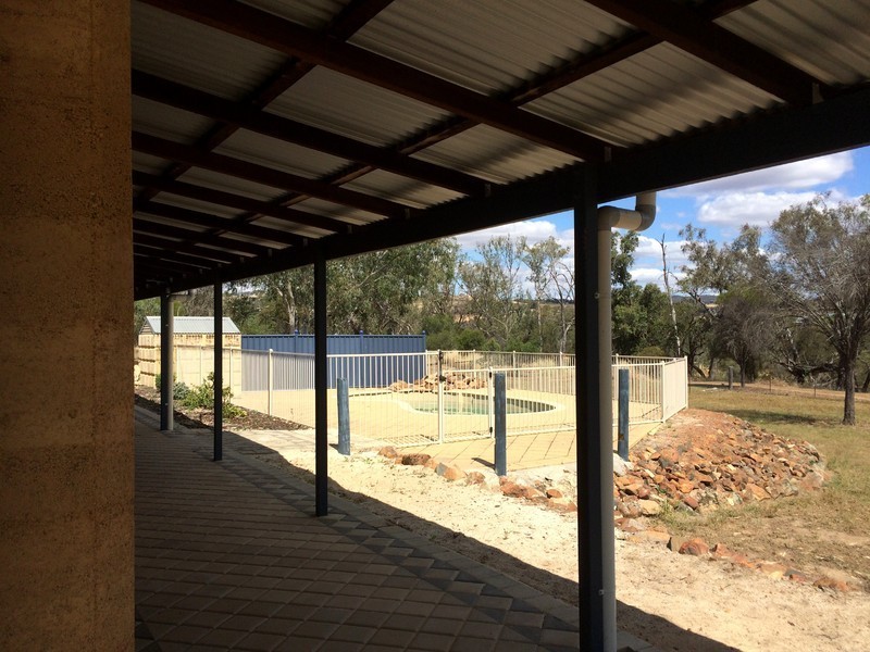 28 River Road, Toodyay WA 6566