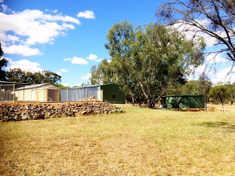 28 River Road, Toodyay WA 6566