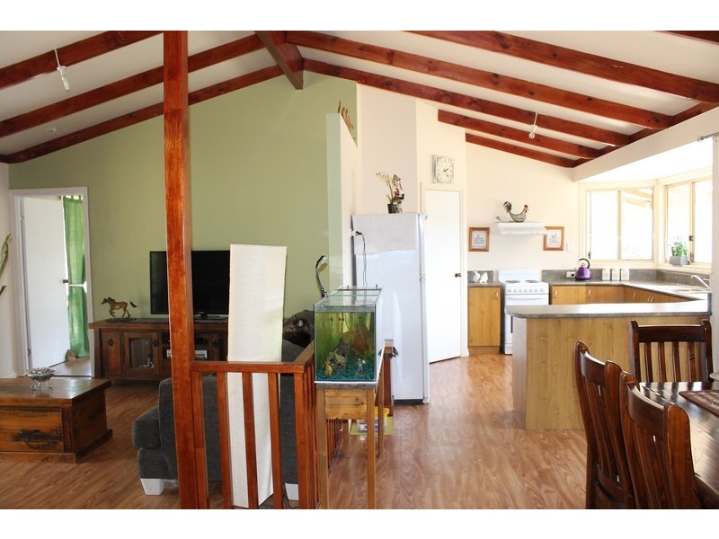 49 Hyde Drive, Wundowie WA 6560