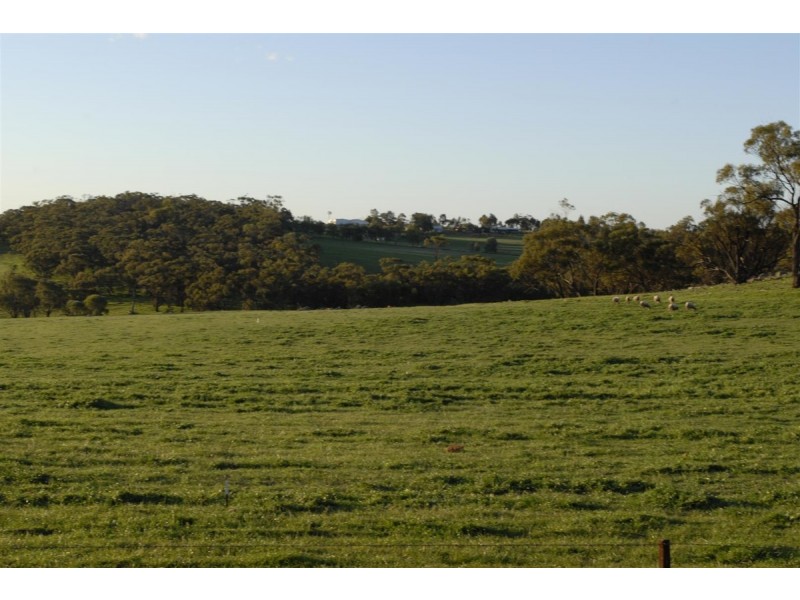 100 to 136 Balgaling Road, Toodyay WA 6566