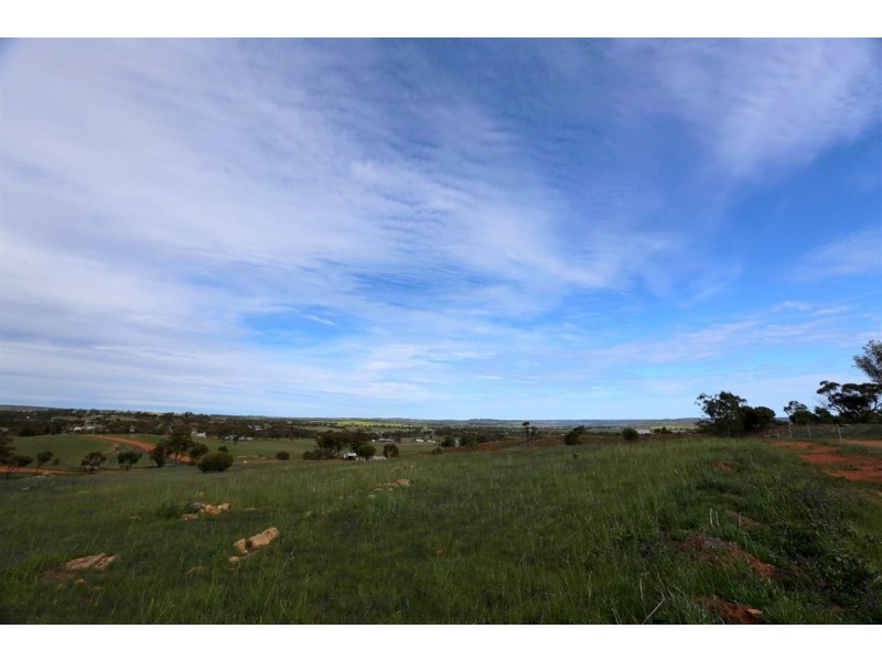 82 Seventh Road, Toodyay WA 6566