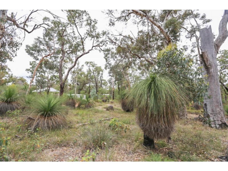 4 Marri Road, Julimar, Toodyay WA 6566
