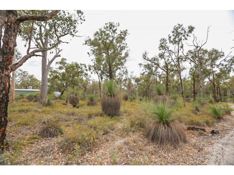 4 Marri Road, Julimar, Toodyay WA 6566