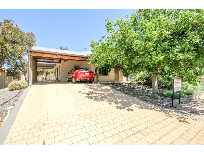 11 Cummings Crescent, Merredin WA 6415