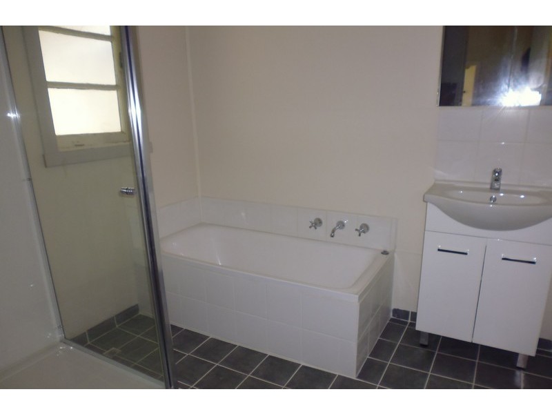 4 Leake Street, Northam WA 6401