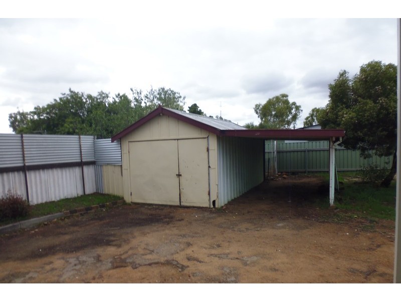 4 Leake Street, Northam WA 6401