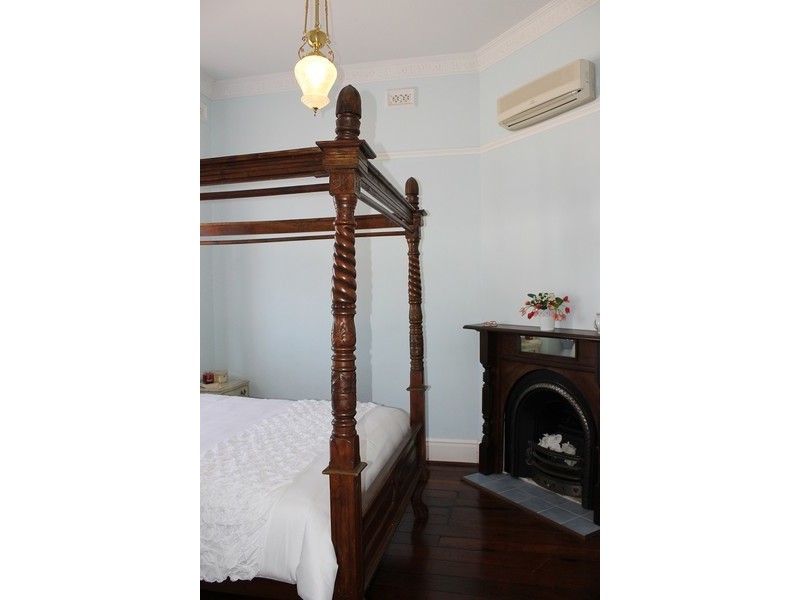 16 Habgood Street, Northam WA 6401