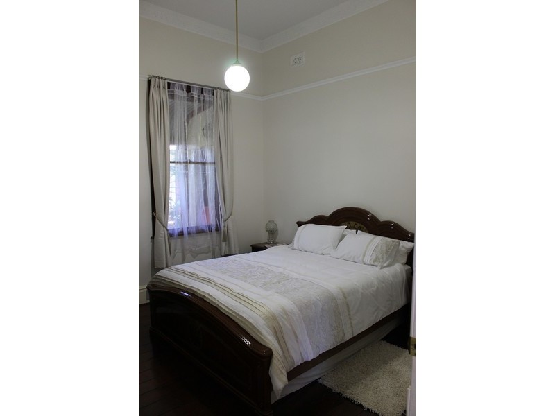 16 Habgood Street, Northam WA 6401