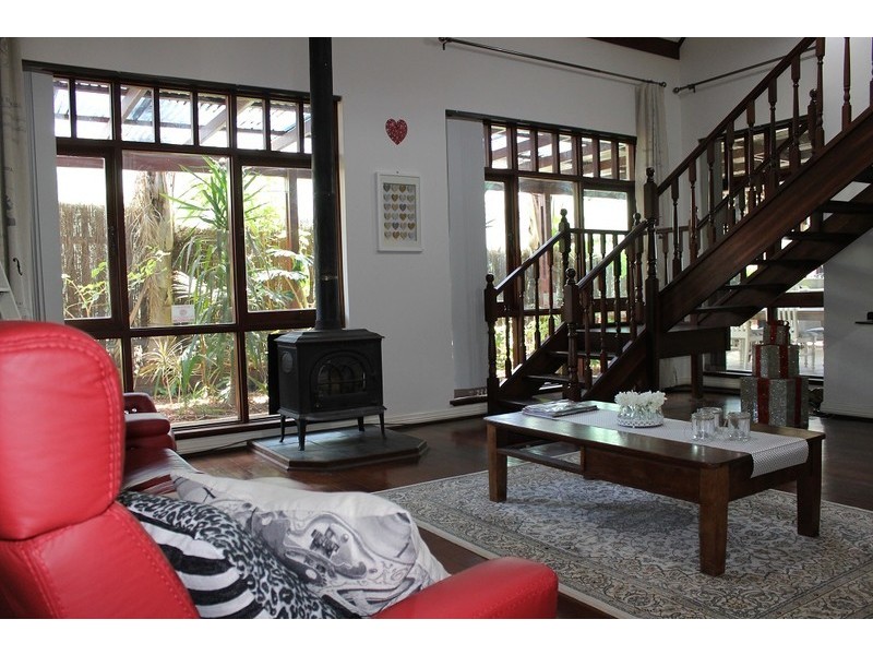 16 Habgood Street, Northam WA 6401