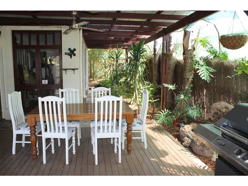 16 Habgood Street, Northam WA 6401