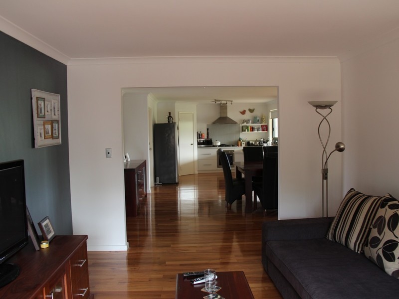 98 Railway Road, Toodyay WA 6566