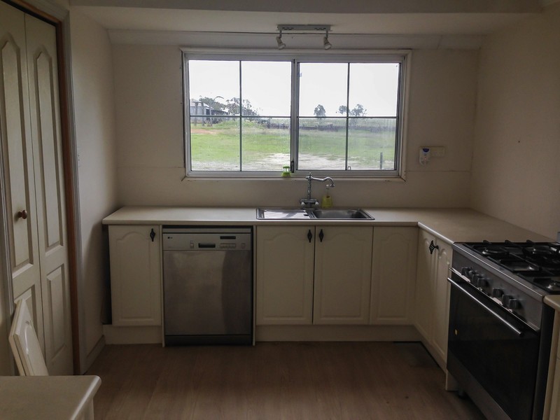 Lot 60 Calingiri-Goomalling Road, Karranadgin WA 6460