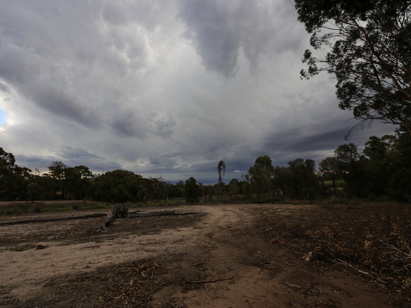 10 Clackline-Toodyay Road, Hoddys Well, Toodyay WA 6566