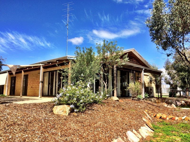 1779 Bejoording Road, Toodyay WA 6566