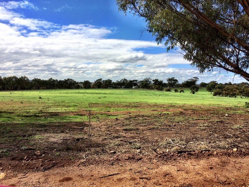 1779 Bejoording Road, Toodyay WA 6566