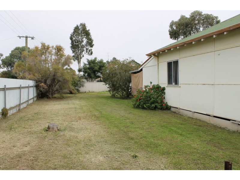 34 East Street, Northam WA 6401