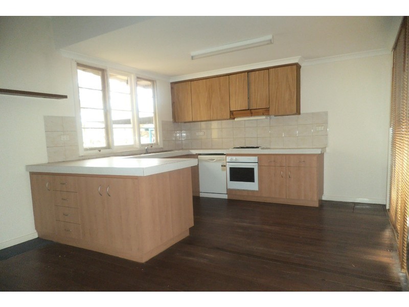 7 Clarke Street, Northam WA 6401