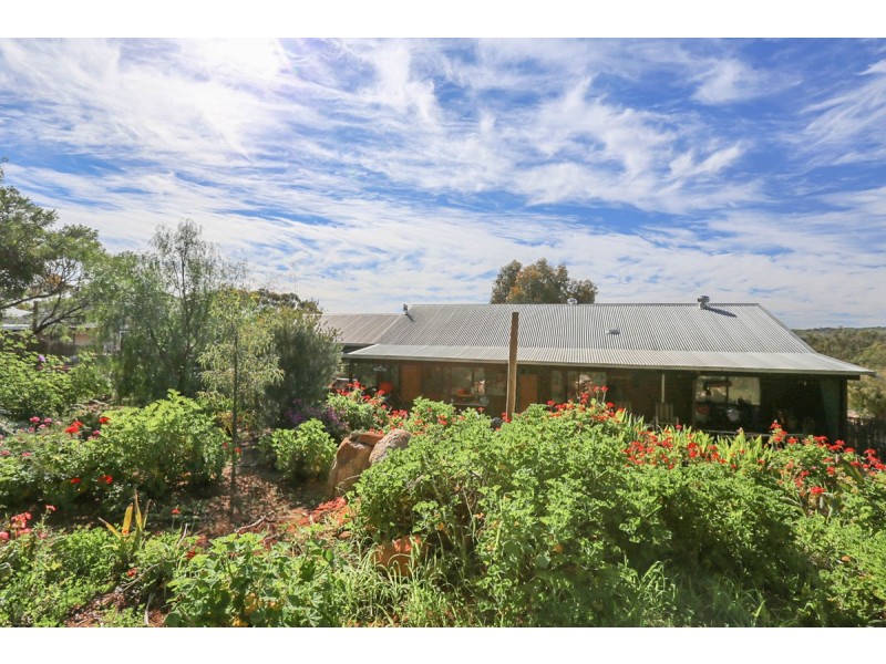 9 Hamersley Street, Toodyay WA 6566