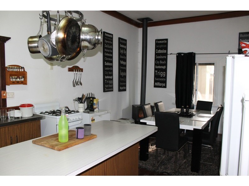 141 Newcastle Road, Northam WA 6401