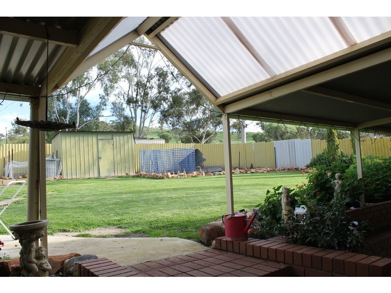 141 Newcastle Road, Northam WA 6401