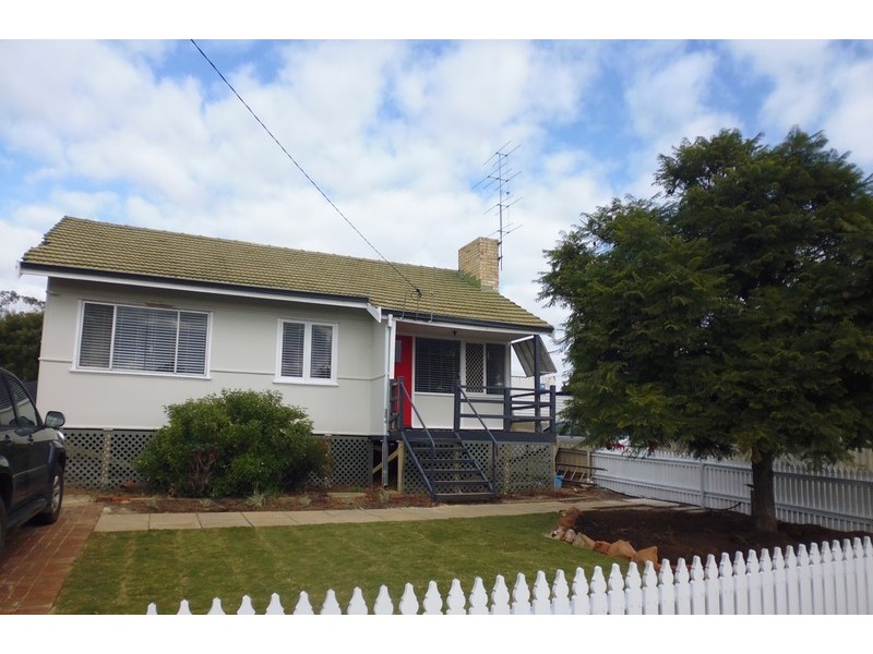 35A Lockyer Avenue, Northam WA 6401