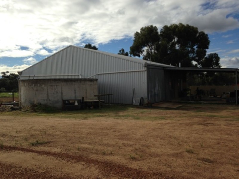 22 Lodge Street, Grass Valley WA 6403