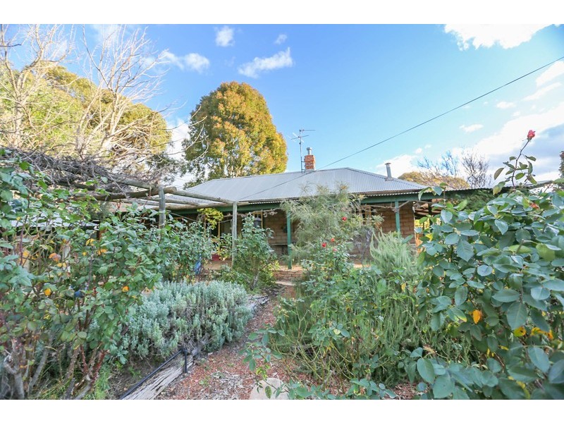 6298 Toodyay Road, Toodyay WA 6566