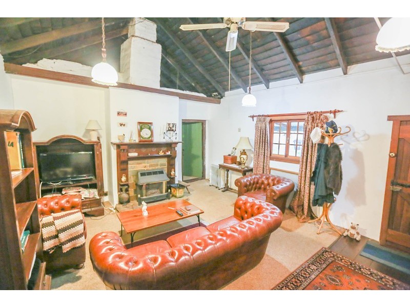 6298 Toodyay Road, Toodyay WA 6566