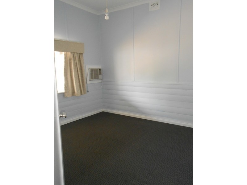 17 Parker Street, Northam WA 6401