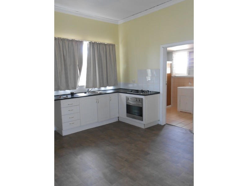 17 Parker Street, Northam WA 6401