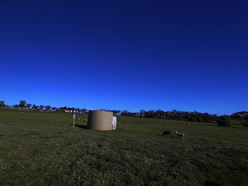 57 One Man Road, Toodyay WA 6566