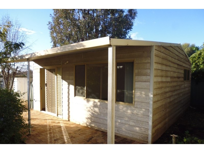 70 Hutt Street, Northam WA 6401