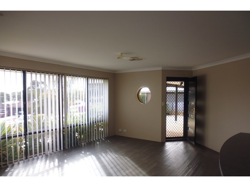 8 Freind Place, Northam WA 6401
