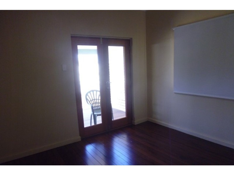 4 Enfield Terrace, Northam WA 6401