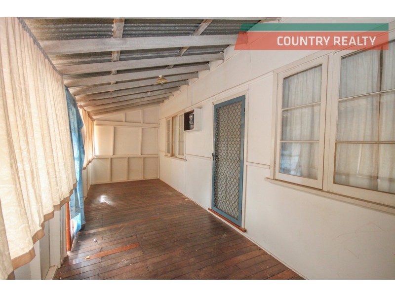 62 Newcastle Road, Northam WA 6401