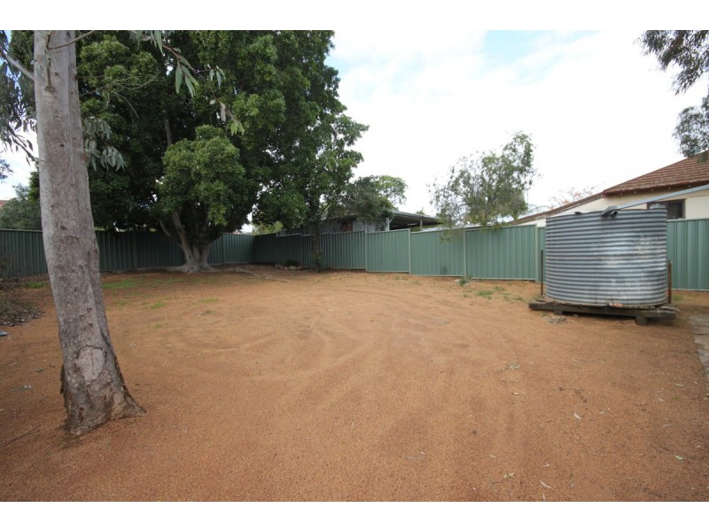 62 Newcastle Road, Northam WA 6401