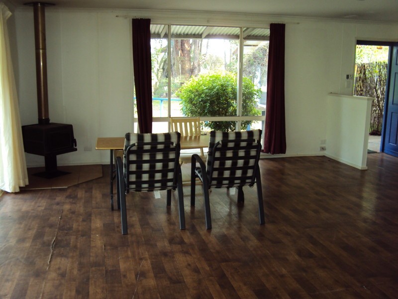 19 Howard Road, Toodyay WA 6566