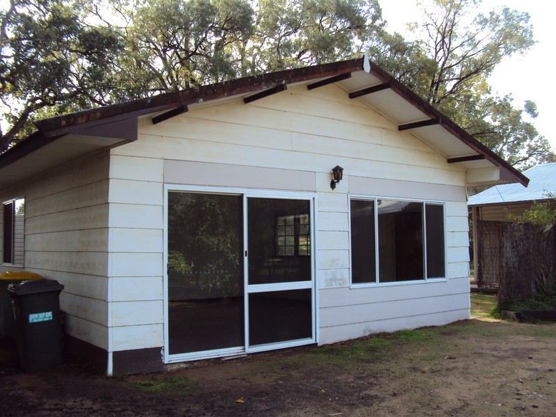 19 Howard Road, Toodyay WA 6566