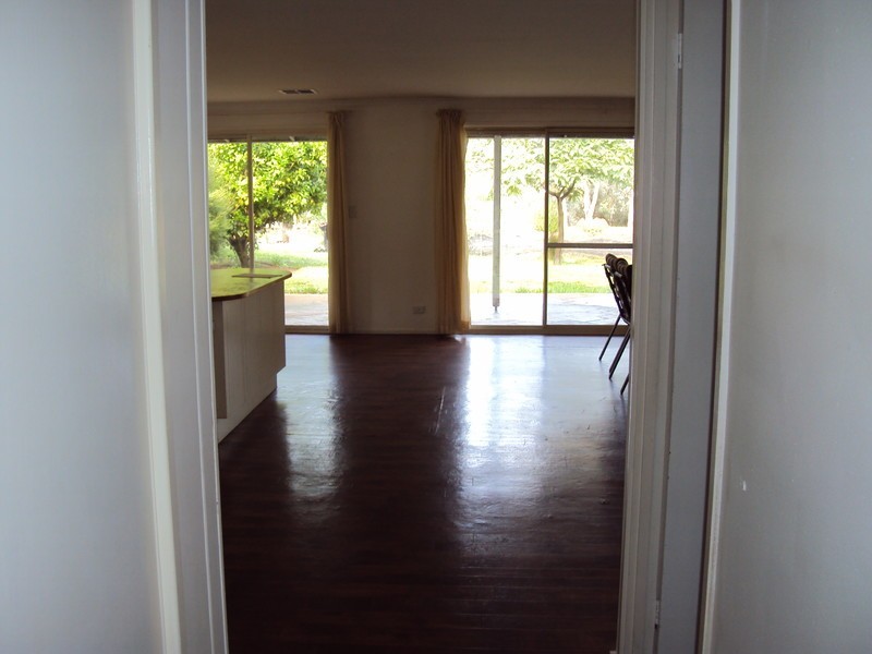 19 Howard Road, Toodyay WA 6566