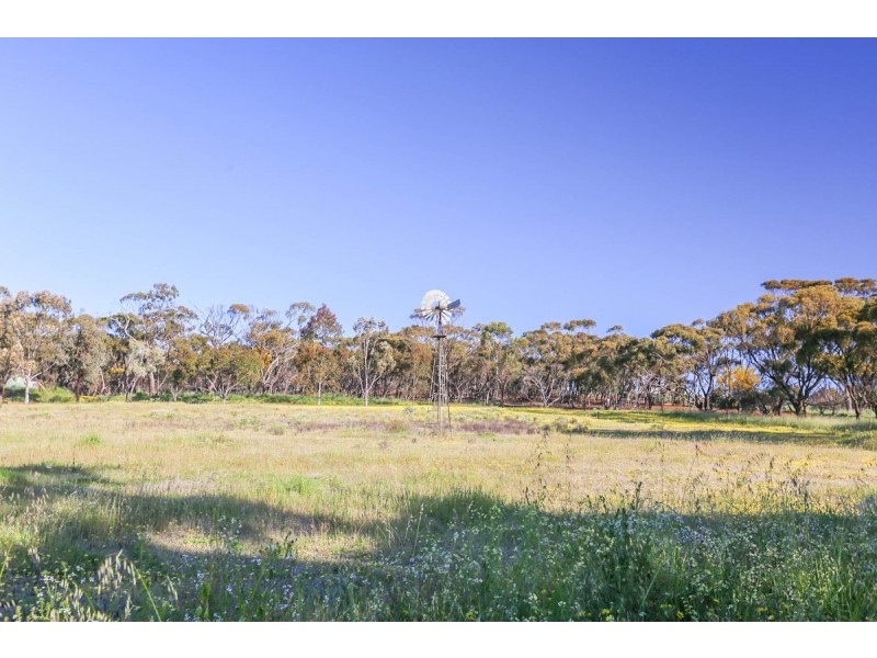2278 Bindi Bindi-Toodyay Road, Toodyay WA 6566