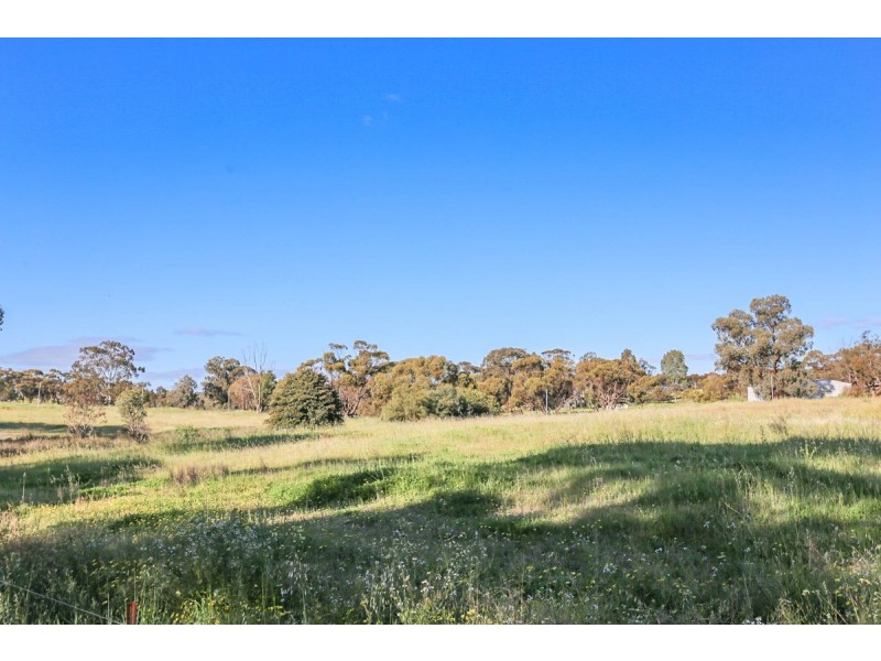 2278 Bindi Bindi-Toodyay Road, Toodyay WA 6566