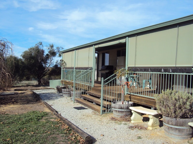 128 Folewood Road, Toodyay WA 6566