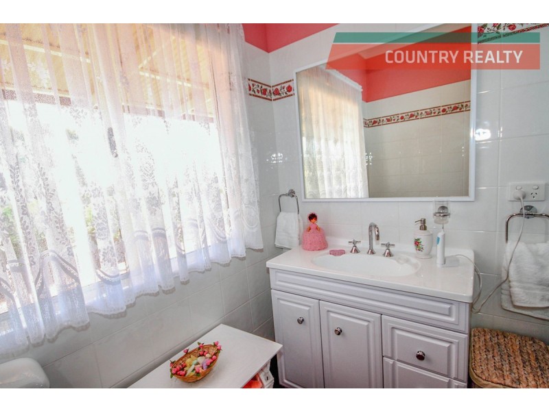 70 Beering Road, Irishtown WA 6401