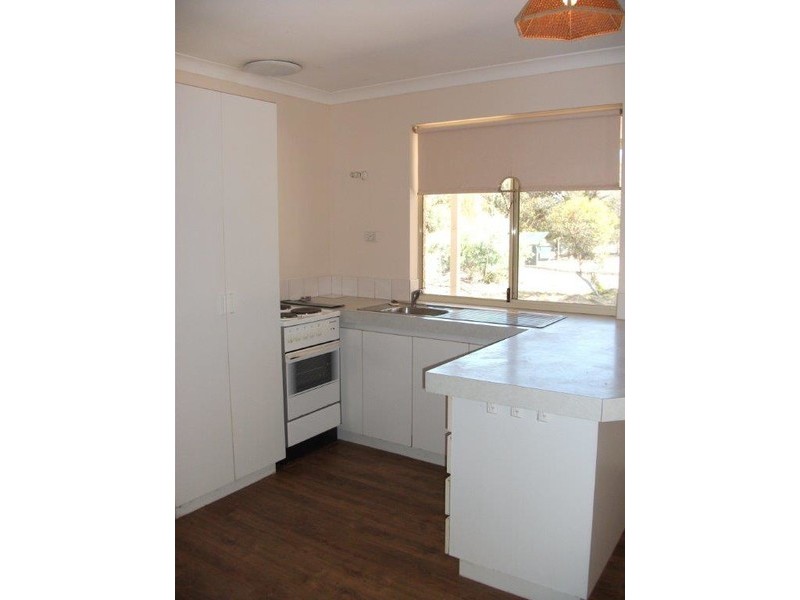 68 suburban Road, York WA 6302