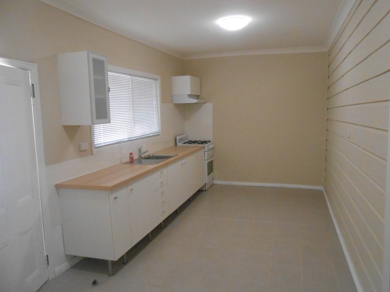 77 Gairdner Street, Northam WA 6401