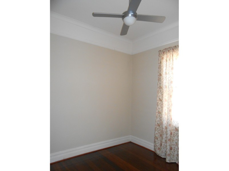 77 Gairdner Street, Northam WA 6401